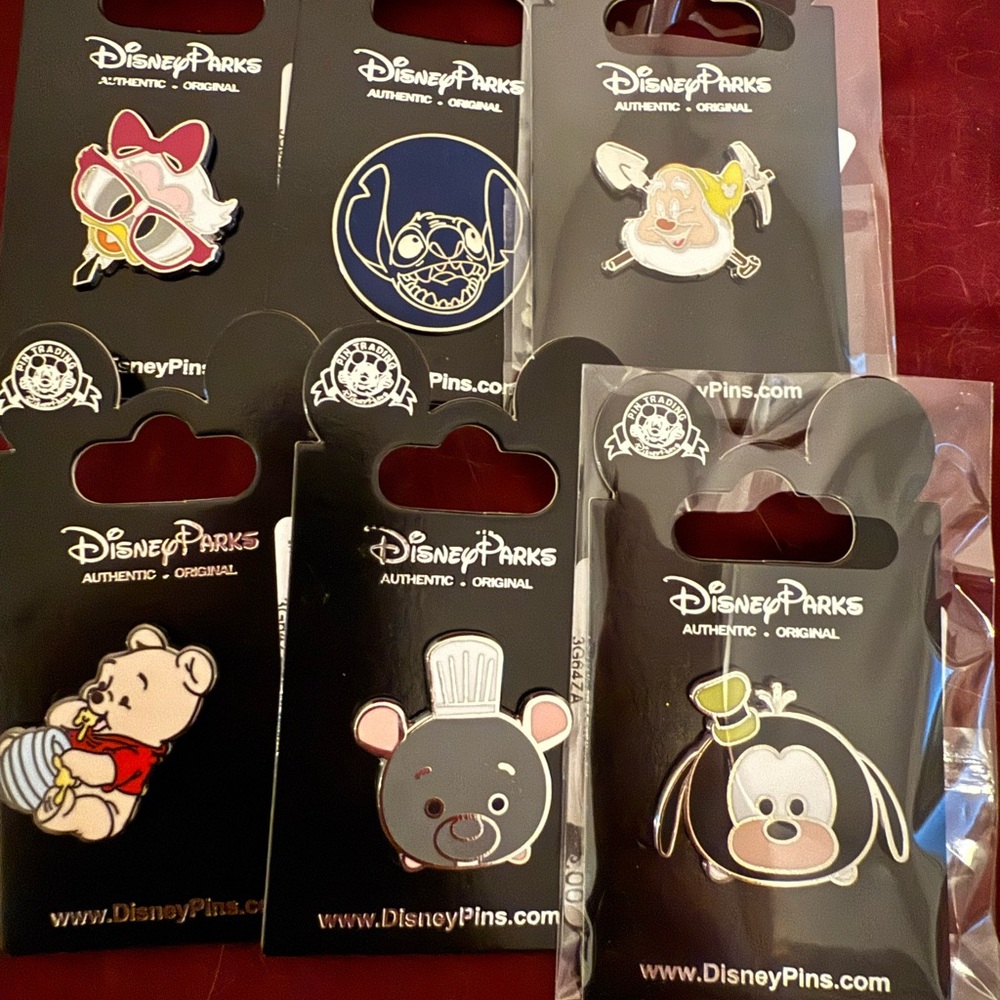 Disney Character Pin Set - available as set or individual - Picture 3 of 15